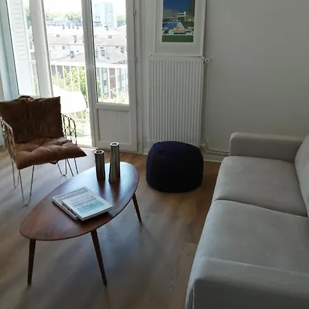 Appartement à 300 m du lac et des commerces Annecy Extérieur photo