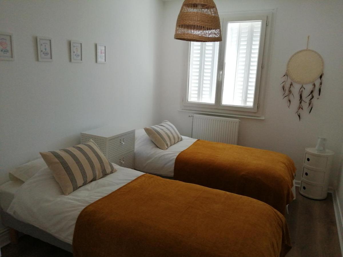 à 300 M Du Et Des Commerces Apartamento *