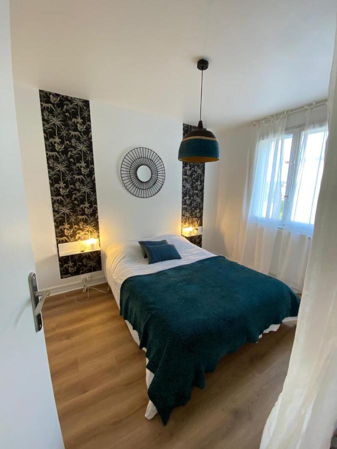Apartamento à 300 M Du Et Des Commerces